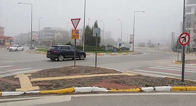 Balıkesir Güne Yoğun Sisle Uyandı