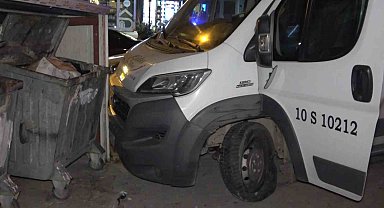 Balıkesir'den çaldığı servis aracını Bursa'da bırakıp kaçtı
