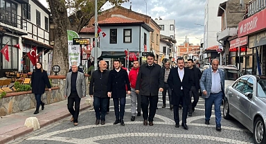 Başkan Yücel Yılmaz Hortumun Yaralarını Sarıyor