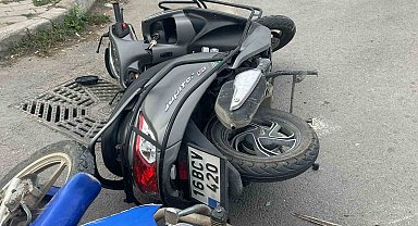 Bursa'da 2 motosiklet çarpıştı