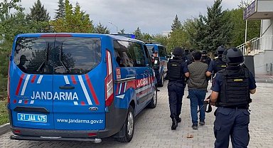 Diyarbakır'daki Mercek Operasyonu'nda 132 tutuklama