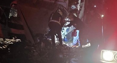 Düğün dönüsü feci kaza: 2 kuzen öldü, arkadaşları ağır yaralandı