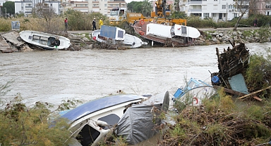 Edremit Kızılkeçili ve Zeytinli Çaylarının Su Debisi Düştü!