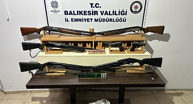 Edremit’te Şafak Operasyonunda 15 Şahıs Tutuklandı !