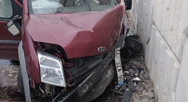 Edremit’te Trafik Kazası: 1 Yaralı