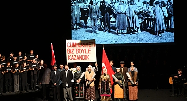 Gazi Mustafa Kemal Atatürk Saygıyla Anıldı