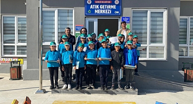 Geri Dönüşümü Merkezinde Öğreniyorlar