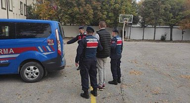 Haklarında uzun süreli kesinleşmiş hapis cezası bulunan 3 şahıs yakalandı