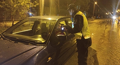 Jandarmadan Trafikte Uyuşturucu ve Alkol  Denetimi