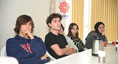 Karesili Gençler AB Fırsatlarından Faydalanıyor