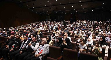 Ömer Karaoğlu ezgilerini özgür Filistin için söyledi