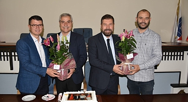 Sındırgı'da Öğretmenler Günü Coşkuyla Kutlandı