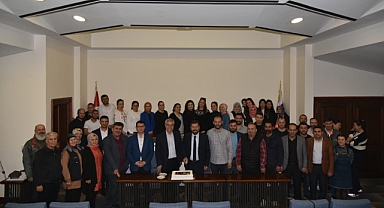 Sındırgı’da Öğretmenler Günü Sevinci