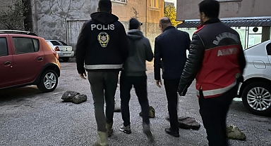 Balıkesir'de 28 Kişi Tutuklandı   