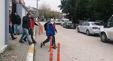 Balıkesir'de Aranan 34 Şahıs Gözaltına Alındı, 17'si Tutuklandı   