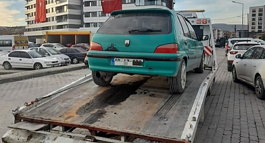 Balıkesir'de Çevreyi Rahatsız Eden 42 Araca Ceza
