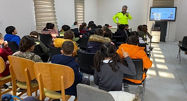 Balıkesir’de Öğrencilere Trafik Eğitimi