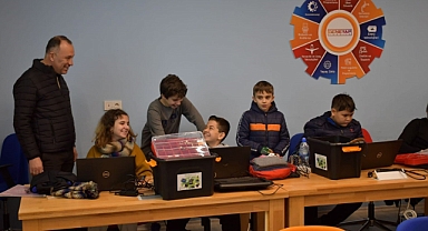 Balıkesir Gençlik Spor İl Müdürlüğü Gençlerin Gelişimine Katkı Sağlıyor