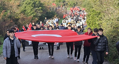 Bandırma'da Sarıkamış Şehitleri Anısına Ayyıldız Tepe'de Yürüdüler