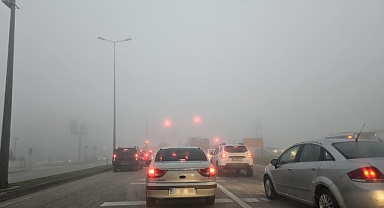 Bandırma’da sis hayatı olumsuz etkiliyor