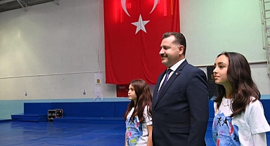 Başkan Yılmaz Genç Sporcularla Buluştu