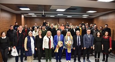 BAÜN’de, “Cumhuriyet'in 100. Yılında Osmanlı'dan Cumhuriyet'e Tarihi Devamlılık” Konferansı Düzenlendi