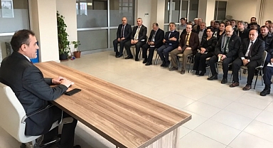 Burhaniye Kaymakamı Memiş, Muhtarlarla Buluştu