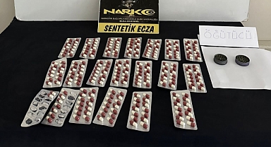 Çantasından 250'den Fazla Hap Çıktı