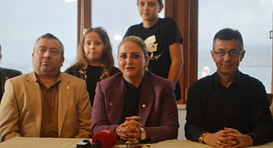 Cumhur İttifakı’nın Ayvalık’taki İlk Aday Adayı Özlem Yalçın 