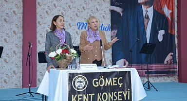 Gömeç’te Cumhuriyetin 100. Yılında Kadının Toplumdaki Yeri Paneli 