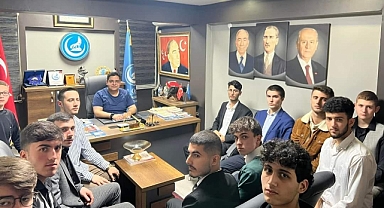 Hem Başkan Hem Ağabey