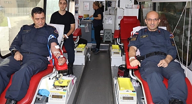 Jandarma'dan Kan Bağışı