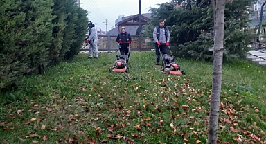 Karesi'de Milyonlarca Metrekarede Ot Temizliği