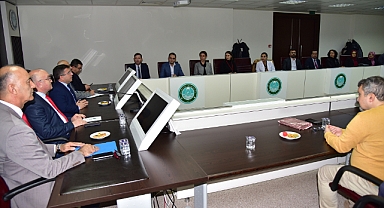 Rektör Oğurlu, 2023 Yılında Göreve Başlayan Personelle Tanıştı