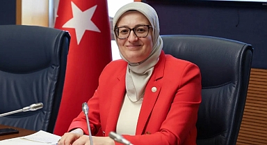 Ak Partili Belgin Uygur'dan Gazeteciler Günü Kutlaması