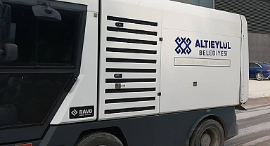 Altıeylül Belediyesi, 7 Gün 24 Saat Temizlik Çalışmalarını Sürdürüyor