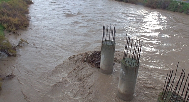 Balıkesir’de Sel Suları Köy Yollarına Zarar Verdi