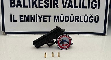 Balıkesir Emniyet Müdürlüğü Motosikletli Polis Timleri, Şüpheliler ve Araçları Üzerinde Uygulama Gerçekleştirdi