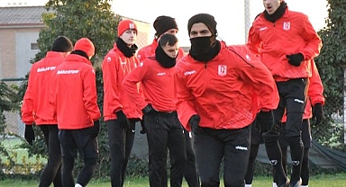 Balıkesirspor’da, İdaş Çatalcaspor Maçı Hazırlıkları