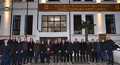 Bandırma Ak Teşkilatı Bir Arada