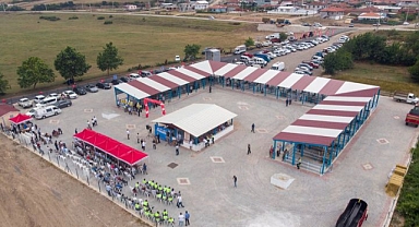 Başkan Güney Üreticinin Yanında