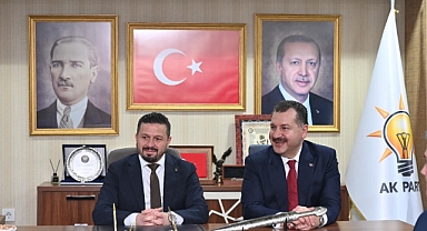 Başkan Yılmaz İl Başkanlığı'nda