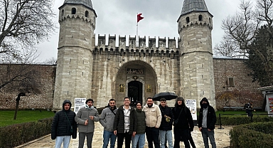 Gençlere İstanbul Gezisi