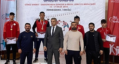 Güreşte Balıkesir Damgası