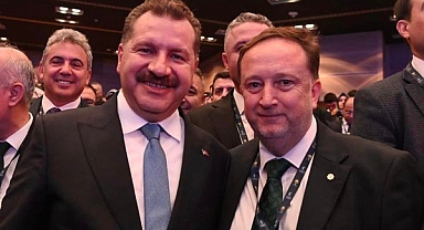 Karesi Belediye Başkanı Dinçer Orkan, Yücel Yılmaz'ı Tebrik Etti