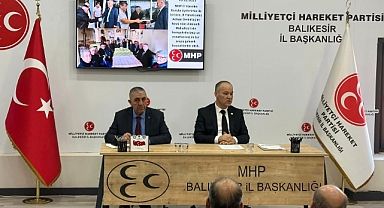 MHP Balıkesir'de İlçe Başkanları Toplantısı Düzenlendi