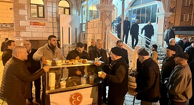 MHP'den Sabah Namazında Çorba İkramı