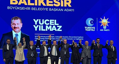 Milletvekili Canbey, Yücel Yılmaz'ı Kutladı