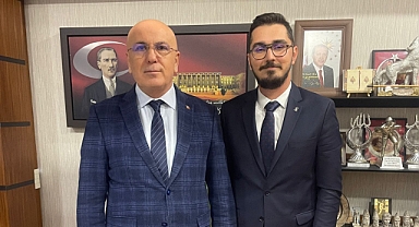 Ok'tan, Palaz'a Tebrik