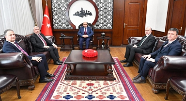 ÖSYM Başkanı Prof. Dr. Bayram Ali Ersoy, Balıkesir Valisi İsmail Ustaoğlu'nu Ziyaret Etti